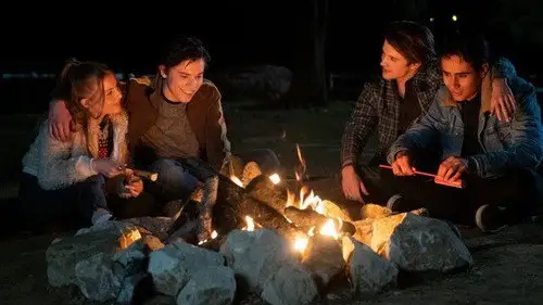 Con amor, Victor Temporada 2 Episodios 1 • Sub Español