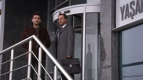 ¿Qué culpa tiene Fatmagül? Temporada 1 Episodios 24 • Sub Español