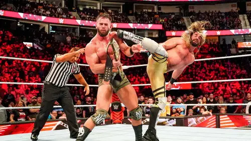 Raw Temporada 31 Episodios 1 • Sub Español
