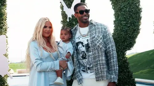 Las Kardashian 2007 Temporada 17 Episodios 1 • Sub Español