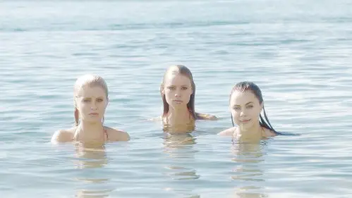 Las sirenas de Mako Temporada 1 Episodios 1 • Sub Español
