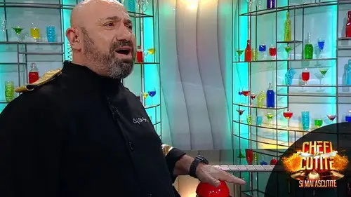 Chefi la cuțite Temporada 10 Episodios 24 • Sub Español