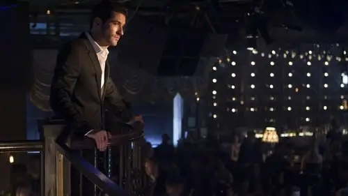 Lucifer Temporada 1 Episodios 1 • Sub Español