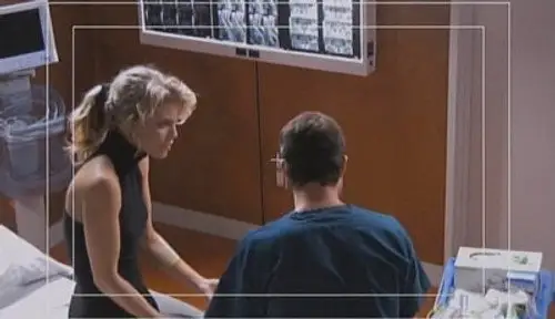 Nip/Tuck, a golpe de bisturí Temporada 5 Episodios 6 • Sub Español