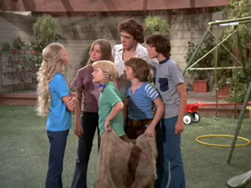 The Brady Bunch Temporada 4 Episodios 8 • Sub Español