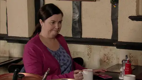 Coronation Street Temporada 60 Cap 2 • Español Online