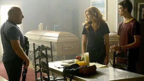 La cúpula Temporada 3 Episodios 9 • Sub Español