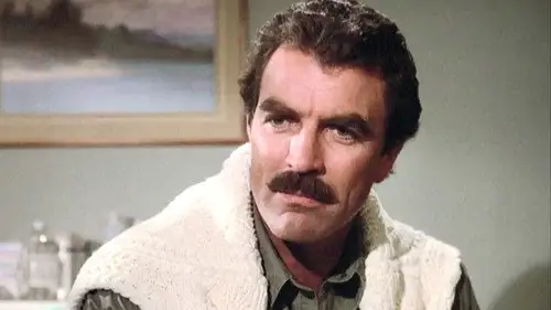 Magnum 1980 Temporada 8 Episodios 13 • Sub Español