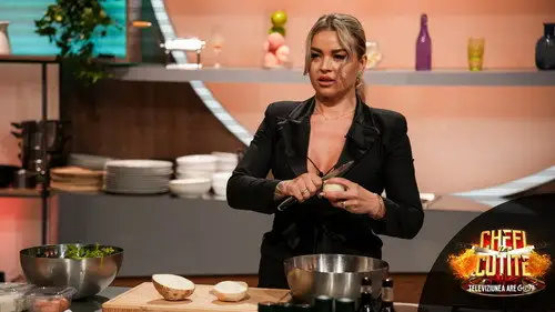 Chefi la cuțite Temporada 13 Episodios 11 • Sub Español