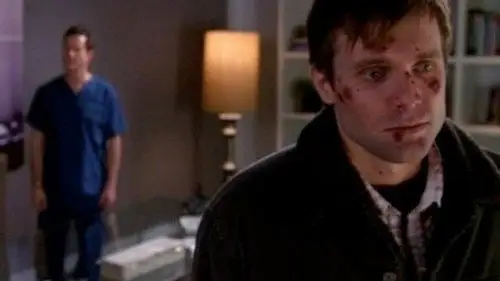 Nip/Tuck, a golpe de bisturí Temporada 6 Episodios 9 • Sub Español