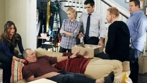 Modern Family Temporada 3 Episodios 8 • Sub Español