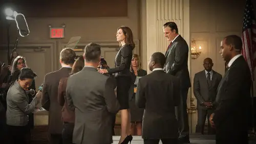 The Good Wife Temporada 6 Episodios 20 • Sub Español