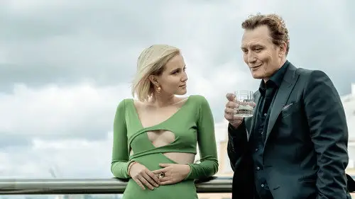 Dziewczyna z doświadczeniem S3E2 • Oglądaj Online