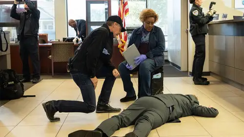 NCIS: Nueva Orleans Temporada 5 Episodios 12 • Sub Español