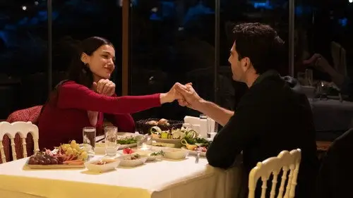 Secretos de familia 2021 Temporada 2 Episodios 10 • Sub Español