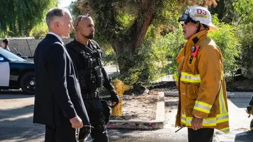 S.W.A.T.: Los hombres de Harrelson Temporada 4 Episodios 7 • Sub Español