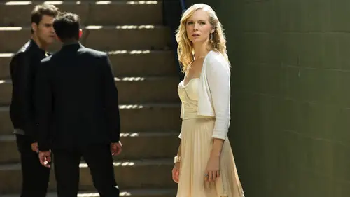 Crónicas vampíricas Temporada 4 Episodios 9 • Sub Español