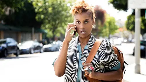 Insecure Temporada 2 Episodios 1 • Sub Español