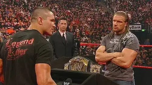 Raw Temporada 16 Episodios 21 • Sub Español
