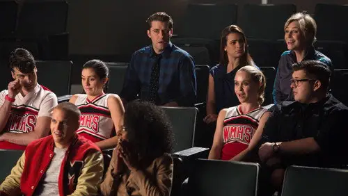 Glee Temporada 6 Episodios 9 • Sub Español