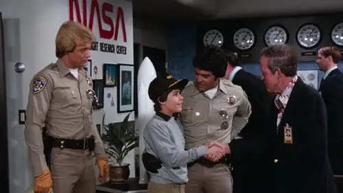 CHiPs Temporada 6 Episodios 15 • Sub Español