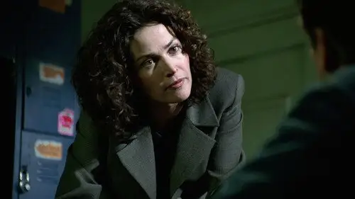 NYPD Blue Temporada 5 Cap 17 • Español Online
