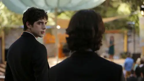 Familia de acogida Temporada 3 Episodios 9 • Sub Español