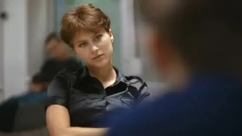 Strula Temporada 9 Episodios 3 • Sub Español