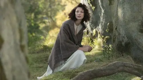 Outlander Temporada 1 Episodios 1 • Sub Español