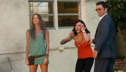 Último aviso Temporada 3 Episodios 8 • Sub Español