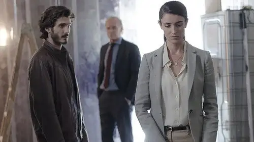 Bajo sospecha Temporada 1 Episodios 2 • Sub Español