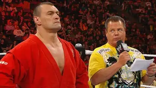Raw Temporada 18 Episodios 16 • Sub Español
