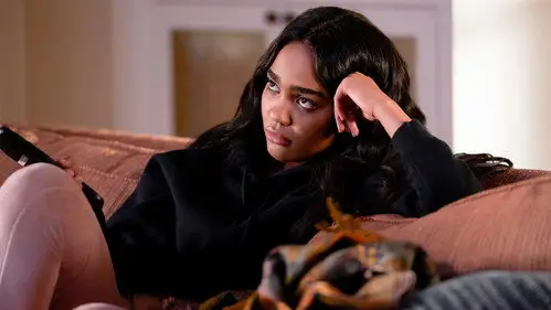 Black Lightning Temporada 1 Episodios 5 • Sub Español