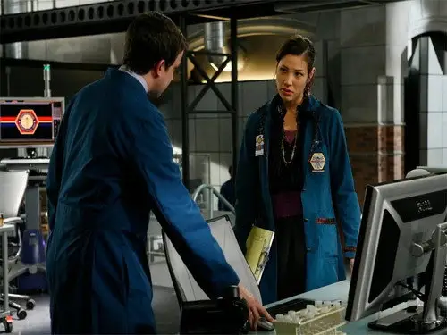 Bones Temporada 2 Episodios 20 • Sub Español