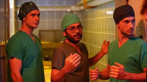Kasaba Doktoru Temporada 2 Episodios 11 • Sub Español