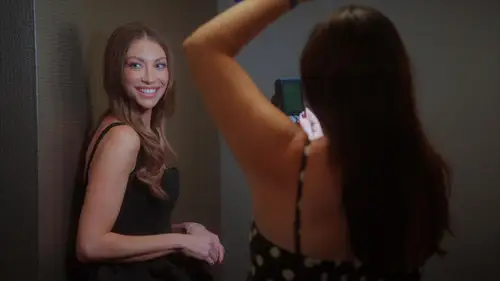 House of Stassi S1E1 • Oglądaj Online