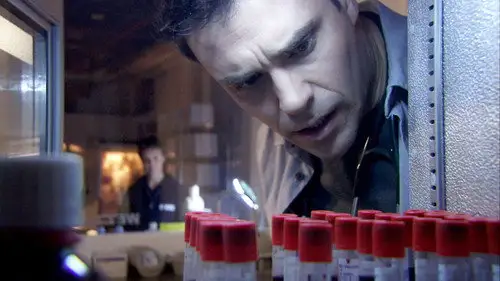 Holby City Temporada 14 Episodios 21 • Sub Español