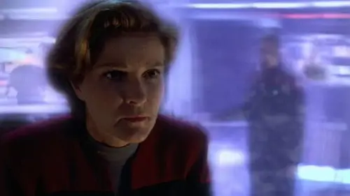 Star Trek: Voyager Temporada 4 Episodios 8 • Sub Español