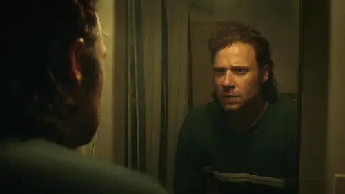Pam & Tommy Temporada 1 Episodios 8 • Sub Español
