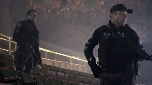 Flashpoint Temporada 5 Episodios 5 • Sub Español