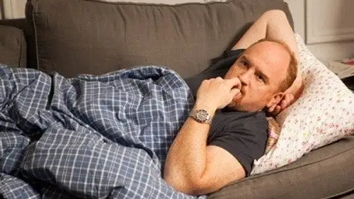 Louie Temporada 3 Episodios 1 • Sub Español
