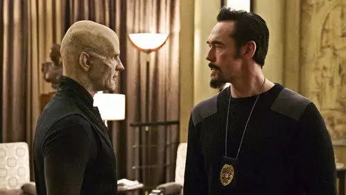 The Strain Temporada 3 Episodios 1 • Sub Español