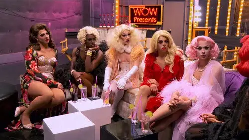 RuPaul: Reinas del drag: ¡Desatadas! Temporada 8 Episodios 4 • Sub Español