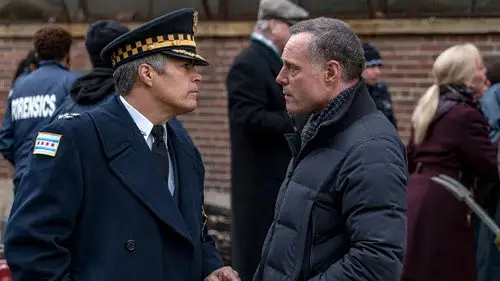 Chicago P.D. Temporada 4 Episodios 16 • Sub Español