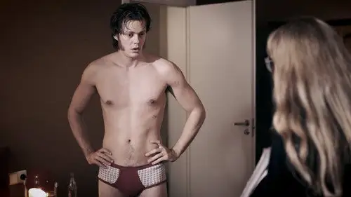 Clark Temporada 1 Episodios 2 • Sub Español