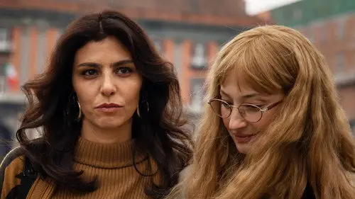 La amiga estupenda Temporada 4 Episodios 4 • Sub Español