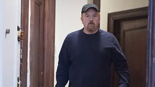Louie Temporada 4 Episodios 1 • Sub Español