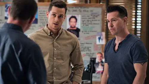 Chicago P.D. Temporada 6 Episodios 2 • Sub Español