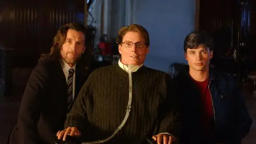 Smallville Temporada 3 Episodios 17 • Sub Español