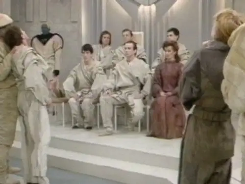 Doctor Who 1963 Temporada 22 Episodios 10 • Sub Español